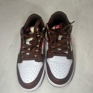 Nike Brown and White Sneakers with Pink Accents
